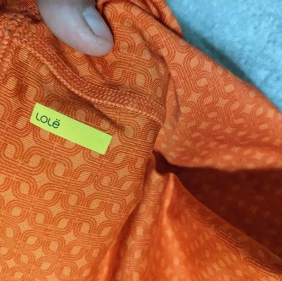 Lole Women's 1/4 Zip Long Sleeve Size Medium Paprika Orange Reflective Athletic - Picture 6 of 10